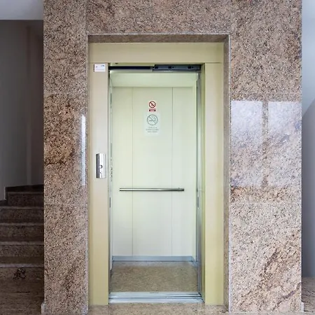 & Loft 2h Deluxe Edition 아파트 아리시페