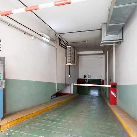 & Loft 2h - Arrecife, Lanzarote - Free Parking Apartment *